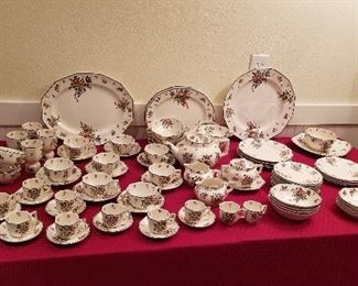 Royal Doulton "Old Leeds Spray" D3548 https://ctbids.com/#!/description/share/152561