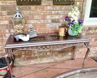 A better view of the Wrought Iron/Glass Sofa Table
