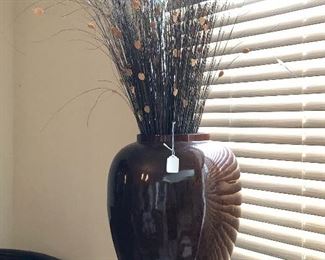 perfect vase and dried flower arrangement