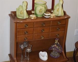 Vintage Cabinet & Collectible Glassware
