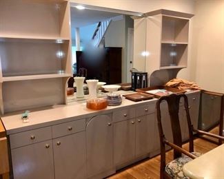 Dining room wall unit