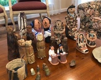 Pueblo clay figures
