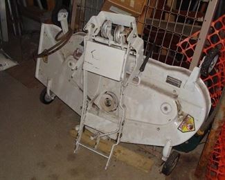 Mower deck for Cub Cadet