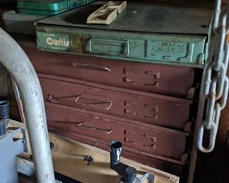 Slide out hardware box