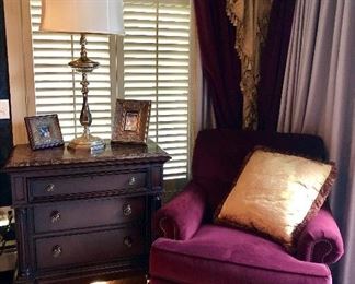 Hooker Furniture Side Tables (2) with marble top