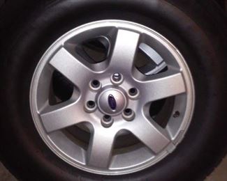 Ford F150 or Expedition Wheels w/Michelin Tire Set