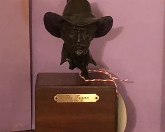 The Texan bronze