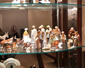 Hummel nativity scene
