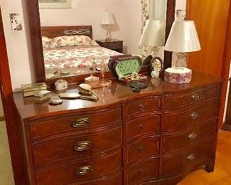 Mahogany dresser and mirror