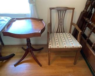 #53 W-Table Pedistal Square Top End Table 24x29 - as is finish $75.00
chair goes to the dining room table #23
