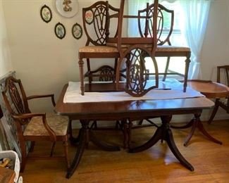 #48 Table Double Pedistal Duncan Phyffe w/6 chairs 58-70x38x30 $225.00