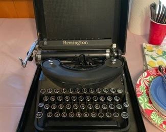 #19	Remington Typewritter w/Round Keys	 $75.00 	