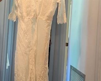 #74 Vintage Straussburg Lace Overlay Vintage Dress - small $25.00