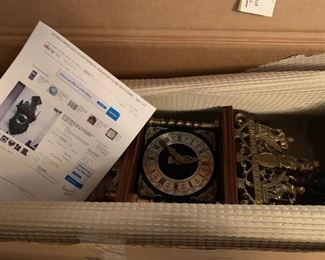 #75 W-misc RES Vintage Brass/Wood MuElk Syn Sin Globe Wall Clock Delft Sriking Hermle UCW $300.00