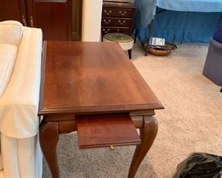#13	end table w queen Anne legs with pull out cup holder 	 $75.00 
