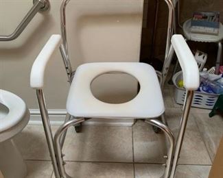 #34	rolling shower chair 	 $30.00 
