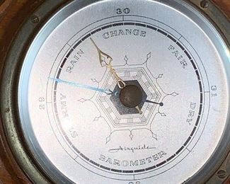 Air gauge barometer