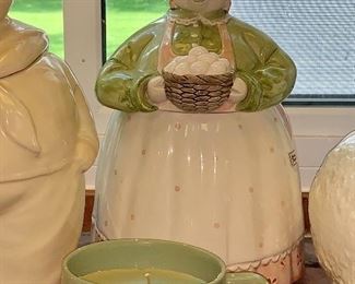 Vintage pig farmer cookie jar