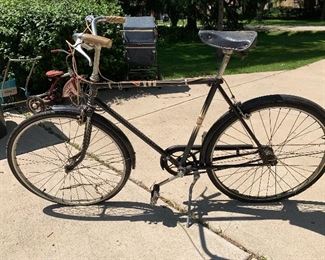 Vintage men's 3 speed Sears bike w/matching women's bike