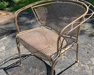 5pc Wrought Iron patio set w/matching lounge chair