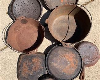 Variety of Cast Iron skillets