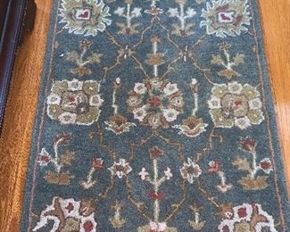 Area rug