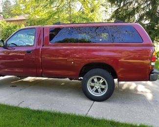2002 Toyota Tundra 75,000 miles -new wheels - Cover WE WILL BE TAKING BIDS UNTIL 1 PM SATURDAY THE 22nd