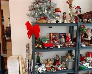 Family Room Left: Christmas Things