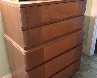Rway Mid Century Modern chest of drawers