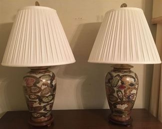 Pair of Beautiful Lamps - There are several very nice lamps in this sale!