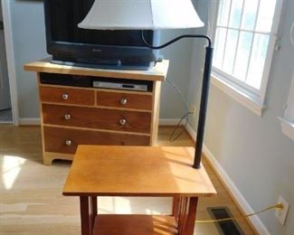 Lamp Table