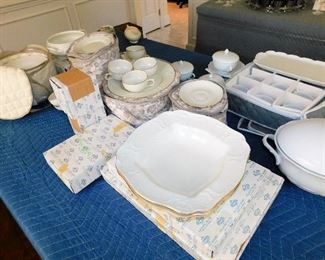 Rosenthal Classic Rose With Gold Rim - Germany