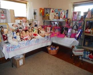 BARBIE..and OTHER DOLLS..ROOM..back bedroom