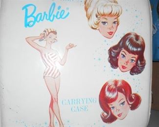 Barbie Travel Case, Oval