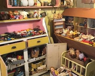 Doll Parts, Doll Eyes, Doll WIgs