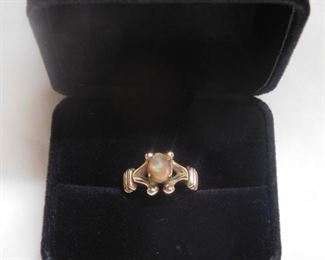 14 k Opal Ring