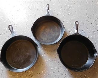 Cast Iron Fry Pans