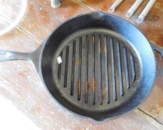 Lodge Cast Iron Fry Pan