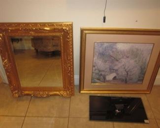 Mirrors wall decor