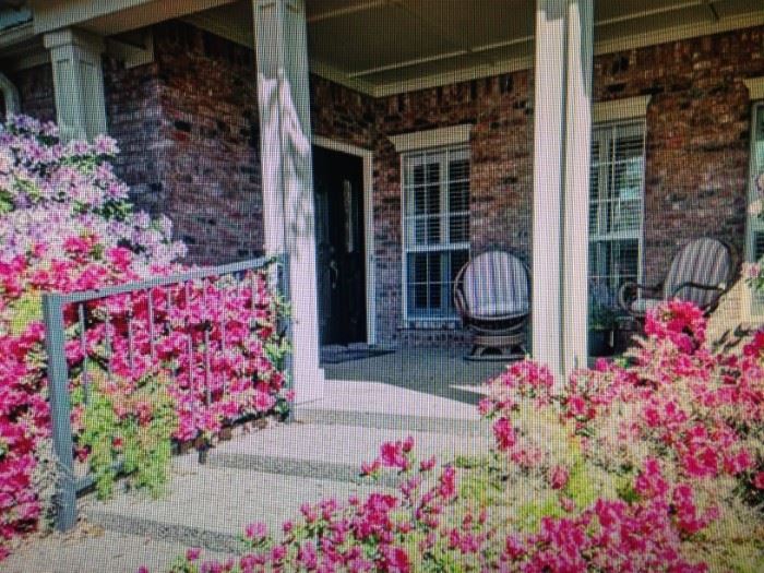 This lovely 2475 sq ft garden home, offered by Kris McGeary of Coldwell Bankers (Apex Realtors), is for sale; contents must go!