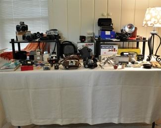 There are many fine pieces of well cared for camera equipment. A larger number of photographs are on our website.