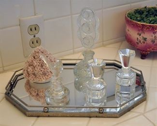 Small assortment of vintage perfume bottles
