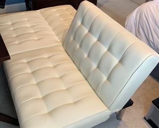 White futon 
