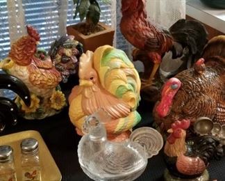 Packed with Chicken & Rooster decor !!!