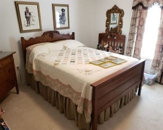 Anthisbe Oak Bed