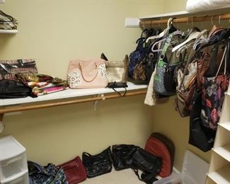 Many purses