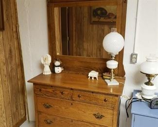 Another dresser