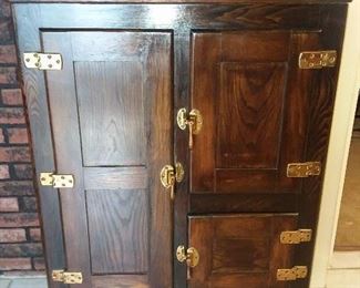 Antique Wooden Ice Box - NEAR MINT!
