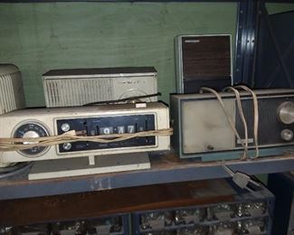 Assorted Vintage Clocks