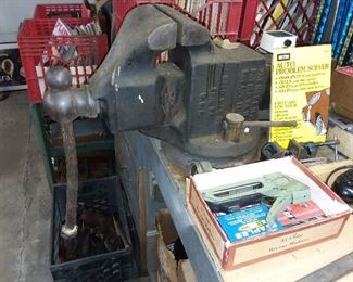 HUGE Reed Vise Model 205